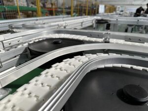 flexible chain conveyor 11