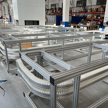 gripper chain conveyor 12